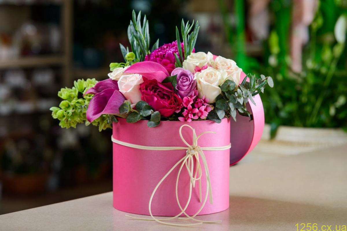 Головні переваги купівлі квітів в коробці